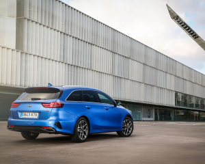 KIA CEED TOURER   ESTATICA 2